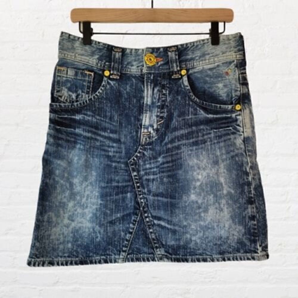 Edwin Miss Denim Skirt Modern Vintage Acid Wash 80s Style Size 30